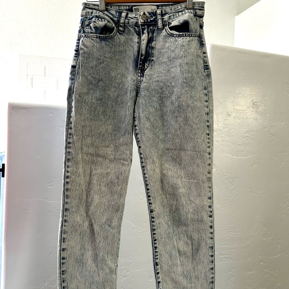 RSQ light blue distressed straight leg jeans  - W 27 - Picture 2 of 14